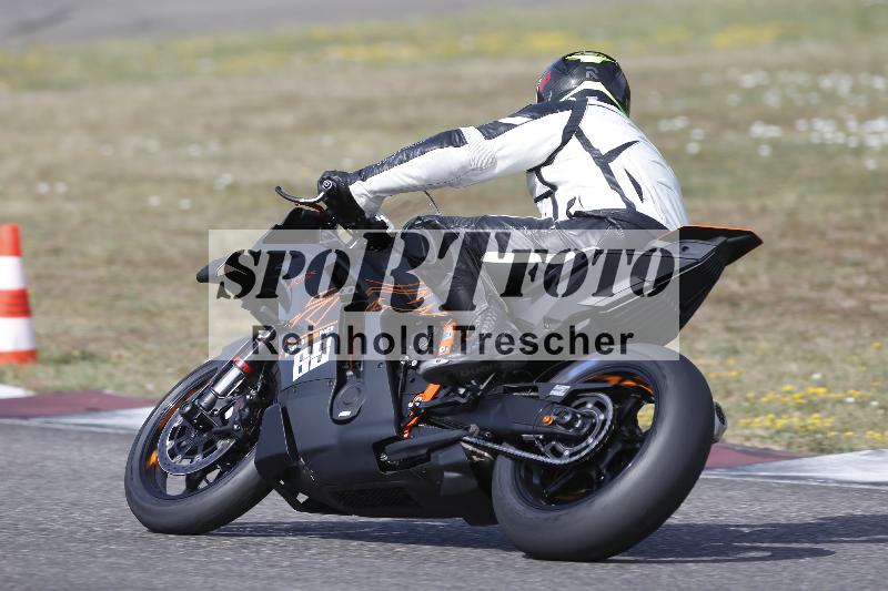 /37 09.08.2026  Pluess Motosport ADR/Freies Fahren/25